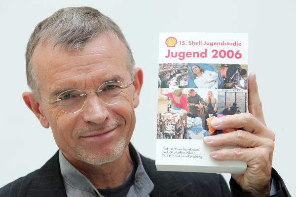 Klaus Hurrelmann, Autor der 15. Shell Jugendstudie (21. September 2006)