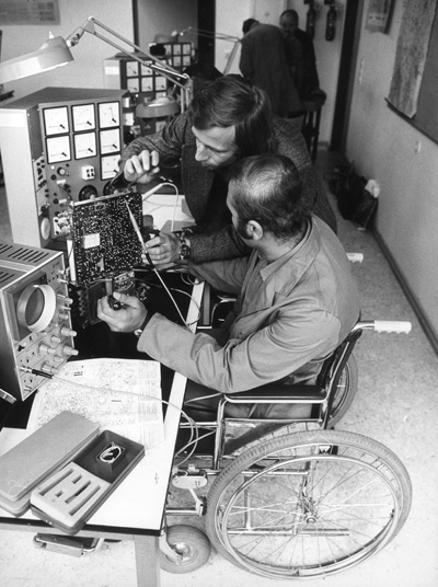 Berufsförderungswerk „Michaelshoven” in Rodenkirchen bei Köln: Ausbildung als Funkelektroniker (1976)