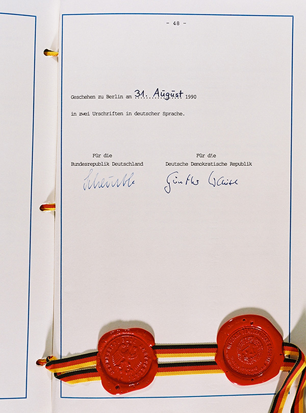 29. August 1958 - Patent für Dreipunkt-Sicherheitsgurt wird angemeldet,  Stichtag - Stichtag - WDR