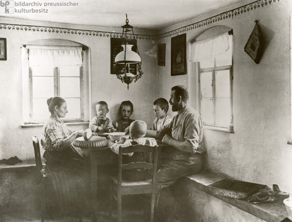 A Peasant Family at Lunch (1912)