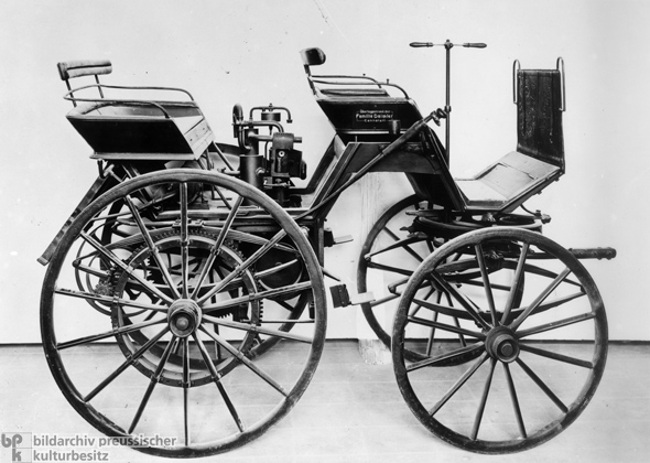 Gottlieb Daimler’s First Automobile (March 8, 1886) 